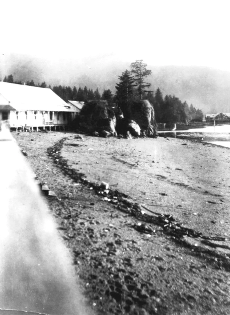 Joe Hill's Bar was at the end of Main Street near the entrance to the Slough.The Cannery at Schooner Beach is on the far right.